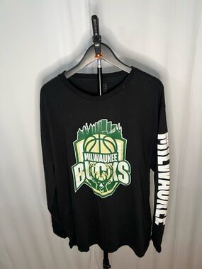 NBA Milwaukee Bucks Black Long Sleeve T